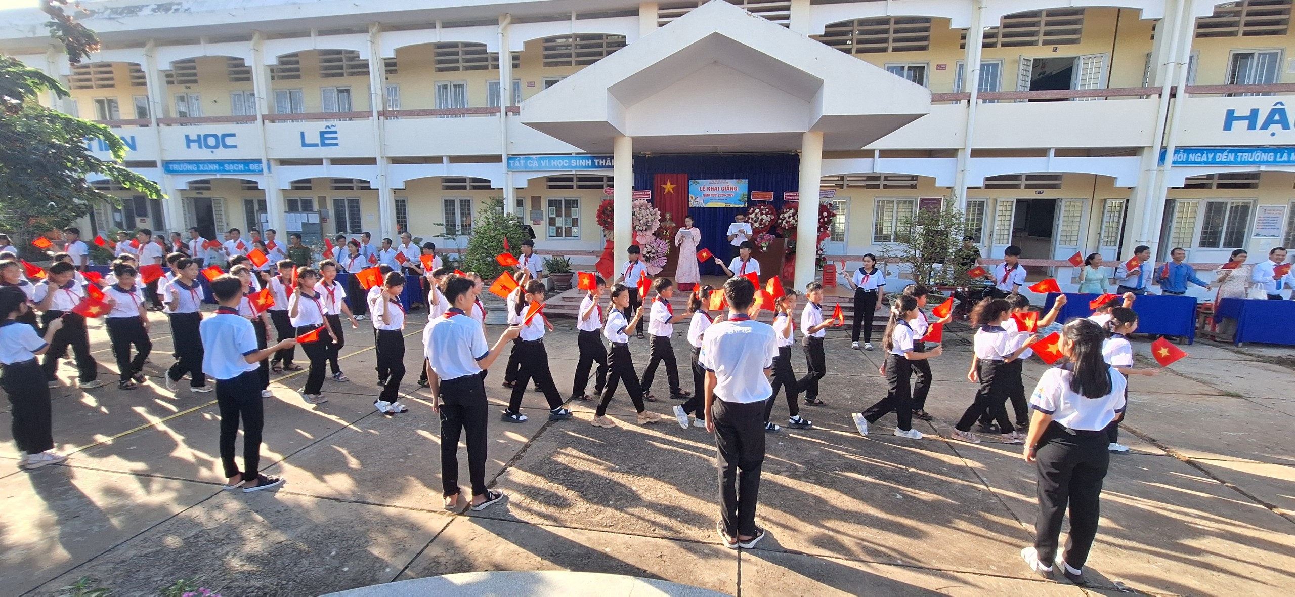 Trường THCS Tân Hưng phân hiệu 1 long trọng khai giảng năm học 2026–2027
