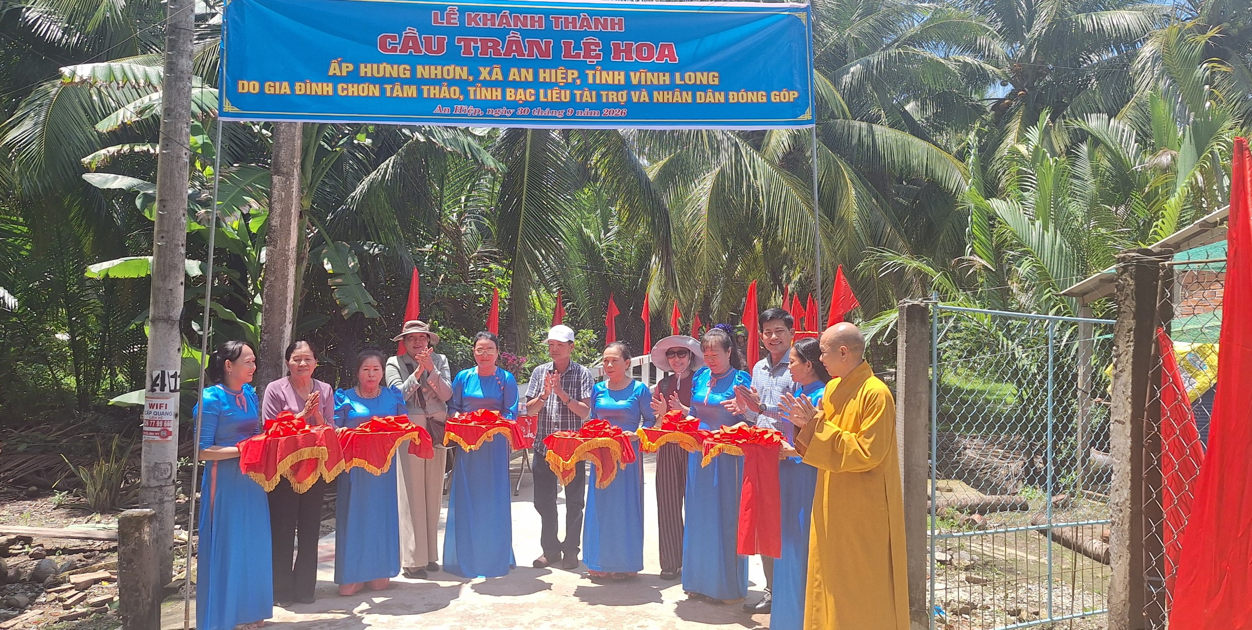 An Hiệp Khánh thành cầu Trần Lệ Hoa ấp Hưng Nhơn và trao 50 phần quà cho hộ nghèo